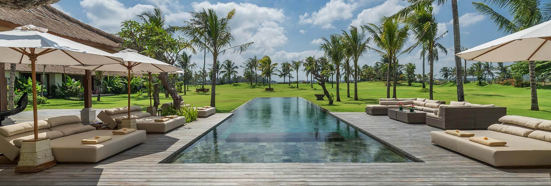 Kaba Kaba Estate - Pool deck